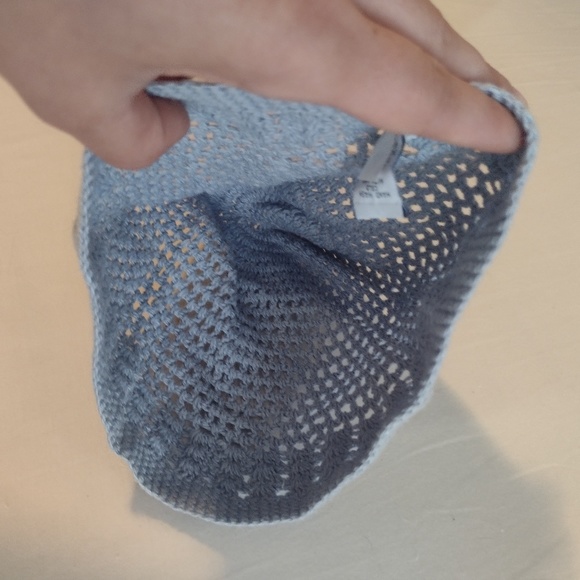 Gap Crotchet Beanie - Picture 3 of 5